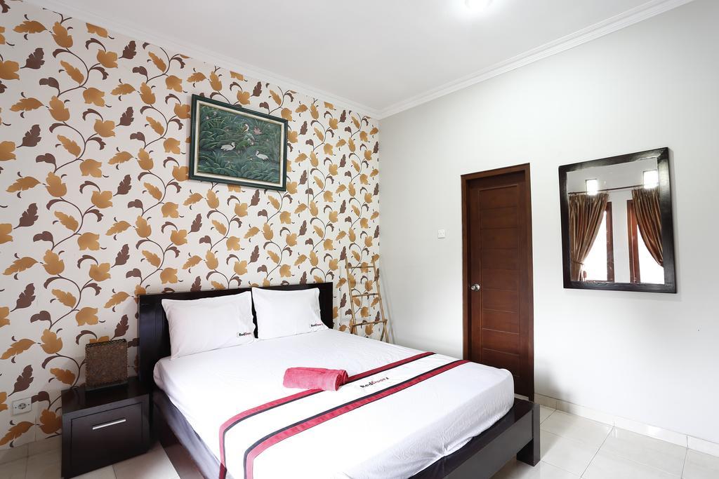 Reddoorz @ Jalan Damai Hotel Ngaglik Bagian luar foto